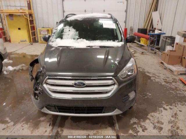1FMCU9HD0JUC25392 Ford ESCAPE SEL