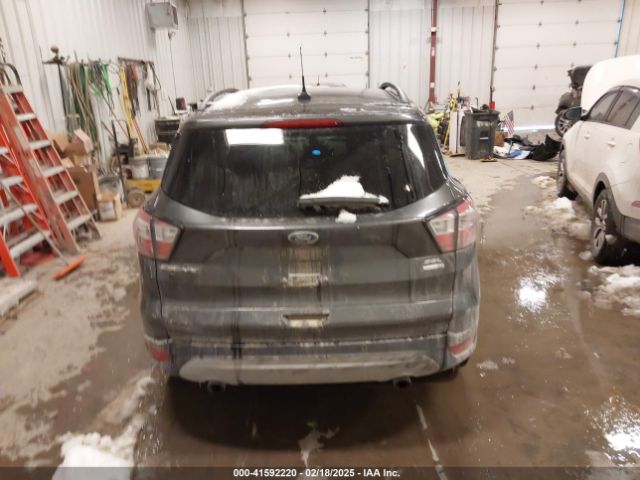 1FMCU9HD0JUC25392 Ford ESCAPE SEL