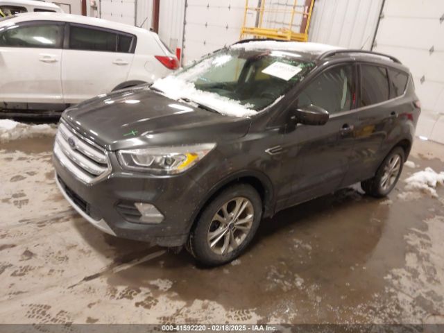 1FMCU9HD0JUC25392 Ford ESCAPE SEL