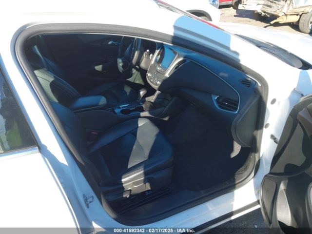 1G1ZG5ST3KF190084 Chevrolet MALIBU RS