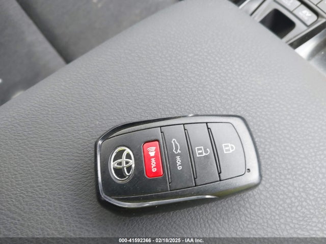 Toyota CAMRY LE 2025 4T1DAACK0SU052804 Image 11