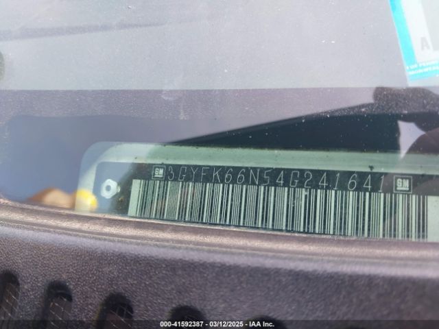 2004 CADILLAC ESCALADE ESV 3GYFK66N54G241641 Photo 8
