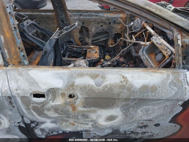 2018 FORD FOCUS 1FADP3N26JL296012 Photo 4