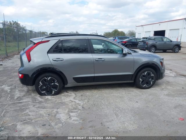 KNDCR3L17R5091115 KIA Niro Ev Wind