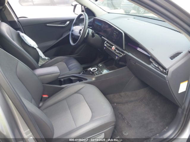 KNDCR3L17R5091115 KIA Niro Ev Wind