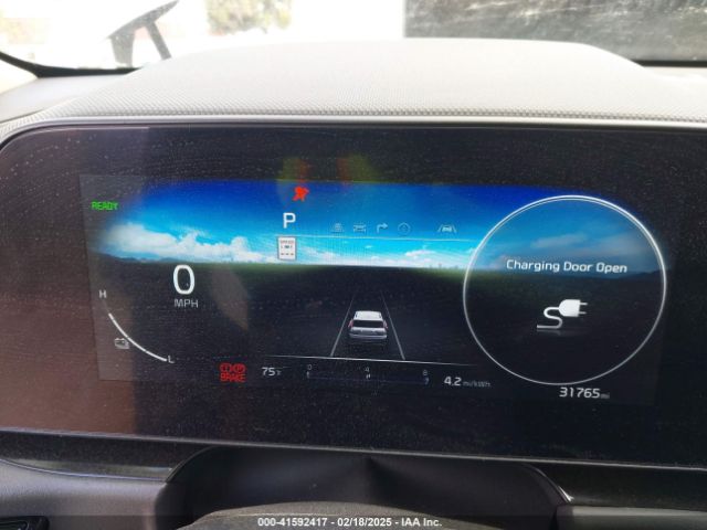 KNDCR3L17R5091115 KIA Niro Ev Wind
