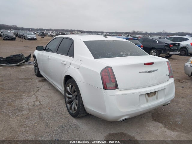 2C3CCABG1EH352483 Chrysler 300 300s