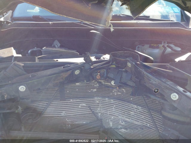 1GCUYEEDXKZ113553 Chevrolet Silverado 1500 Rst