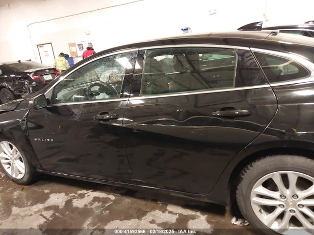 1G1ZD5ST0JF116158 Chevrolet MALIBU LT