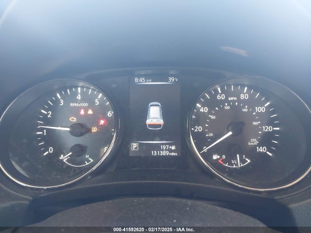 JN8AT2MT7HW400095 Nissan Rogue Sl