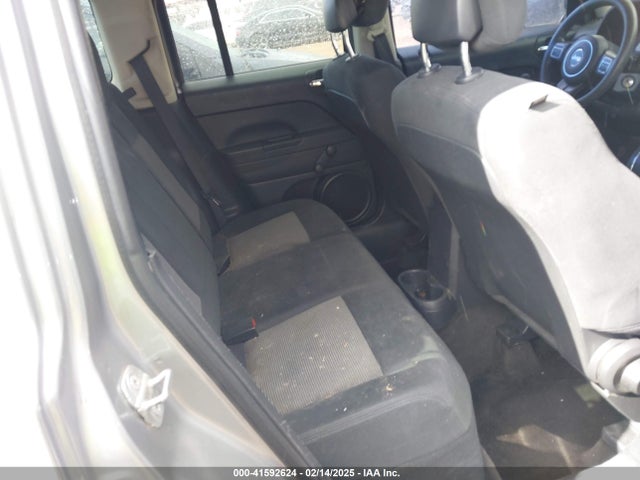 1C4NJPBB0ED887125 Jeep Patriot