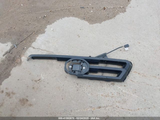3TYAX5GN0MT020061 Toyota Tacoma Sr