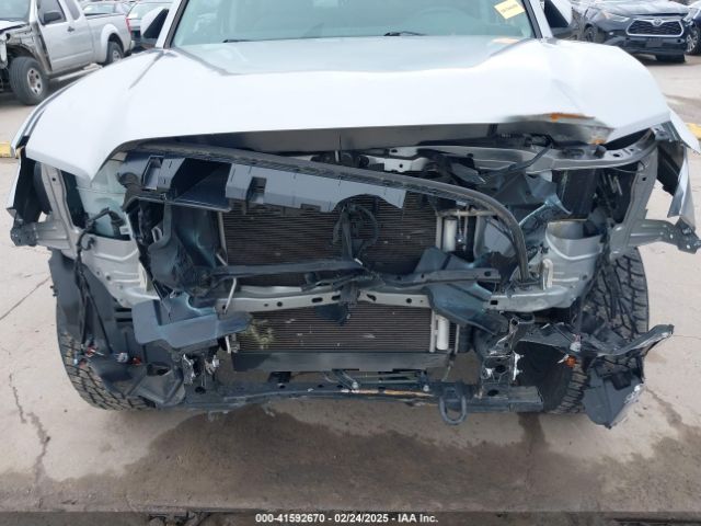 3TYAX5GN0MT020061 Toyota Tacoma Sr