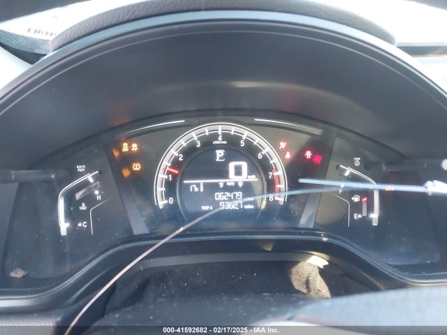 2HKRW6H36JH225065 Honda CR-V LX