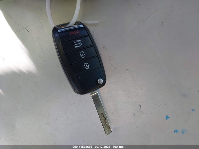 5XXGT4L3XJG208874 KIA Optima Lx