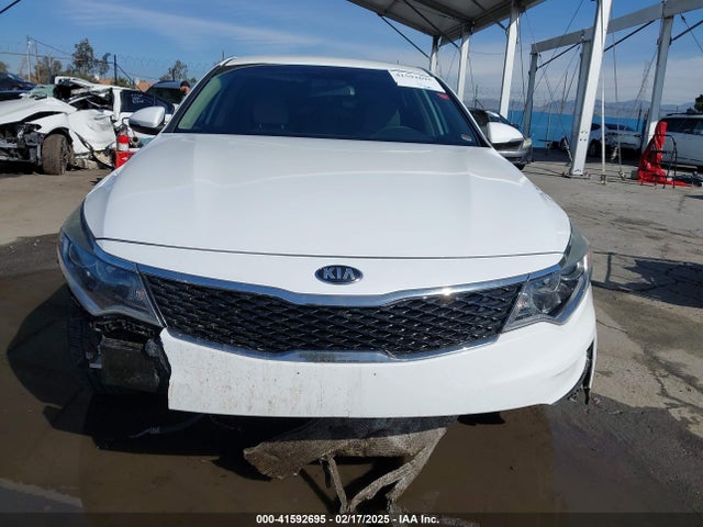 5XXGT4L3XJG208874 KIA Optima Lx