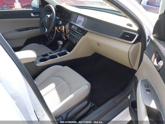 5XXGT4L3XJG208874 KIA Optima Lx