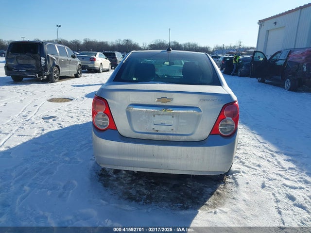 1G1JC5SH8G4130177 Chevrolet Sonic Lt Auto