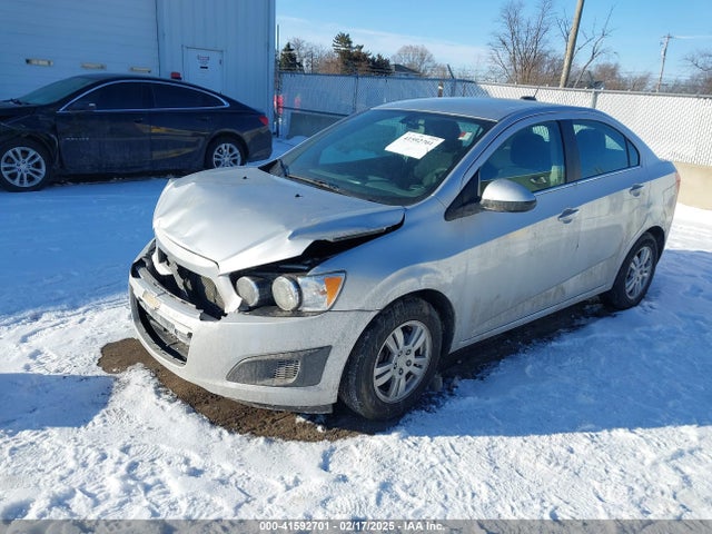 1G1JC5SH8G4130177 Chevrolet Sonic Lt Auto