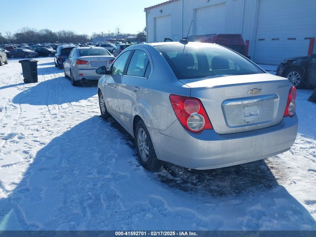 1G1JC5SH8G4130177 Chevrolet Sonic Lt Auto
