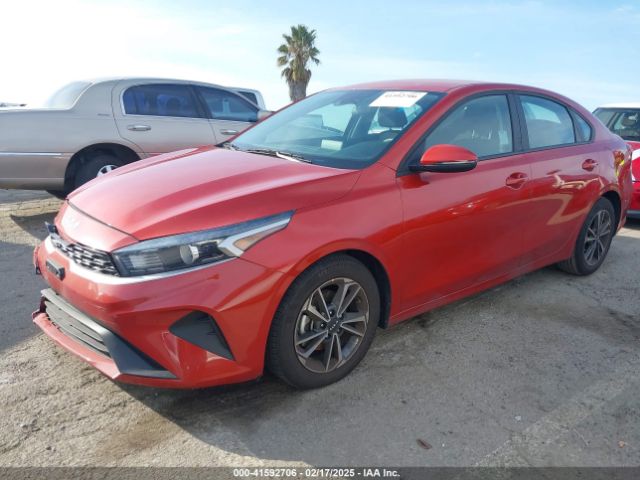 3KPF24AD9PE511785 KIA Forte Lxs