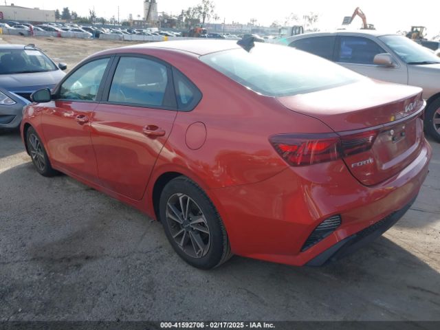 3KPF24AD9PE511785 KIA Forte Lxs