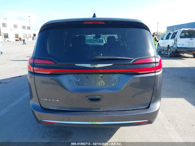 Chrysler Pacifica Touring L 2023 2C4RC1BG3PR546628 Image 17