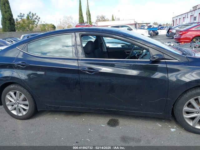 Hyundai ELANTRA SE 2015 5NPDH4AE3FH548825 Image 13