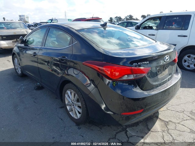 Hyundai ELANTRA SE 2015 5NPDH4AE3FH548825 Image 3