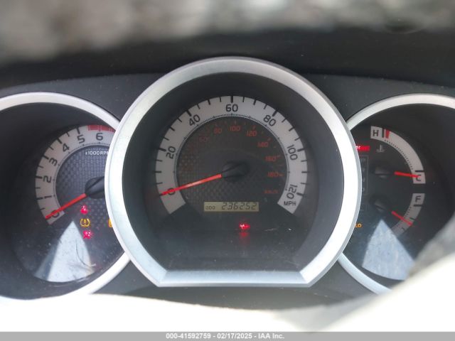 5TFLU4EN6FX112038 Toyota Tacoma Base V6