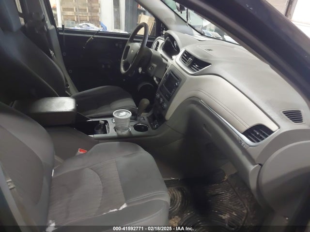 Chevrolet Traverse Ls 2015 1GNKRFED8FJ290656 Image 5