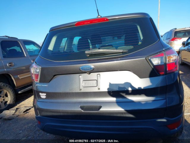 1FMCU0F78HUA76118 Ford ESCAPE S