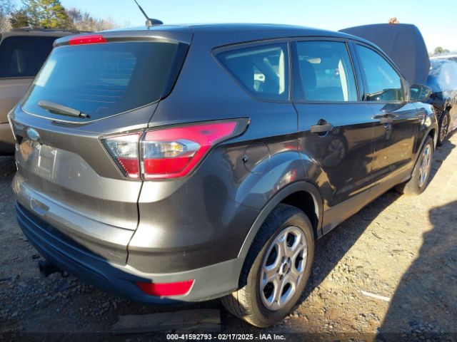 1FMCU0F78HUA76118 Ford ESCAPE S