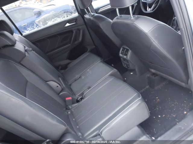 2022 VOLKSWAGEN TIGUAN 3VVCB7AX9NM024296 Photo 7