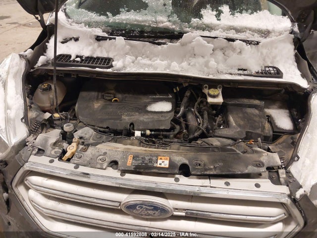 1FMCU9GD8JUA53114 Ford ESCAPE SE