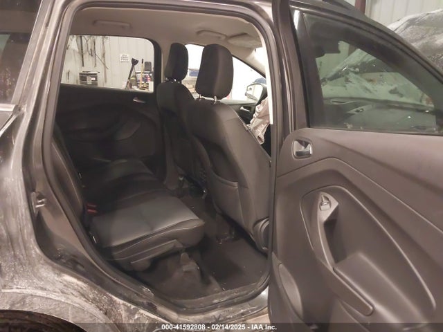 1FMCU9GD8JUA53114 Ford ESCAPE SE
