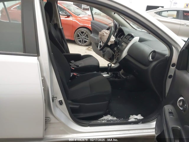 3N1CN7AP7JL882665 Nissan Versa 1.6 Sv