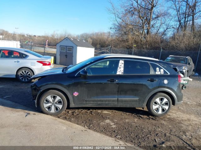 KNDCB3LC4J5108270 KIA NIRO LX