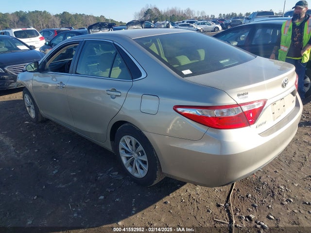 Toyota CAMRY LE 2015 4T1BF1FK7FU484378 Image 3