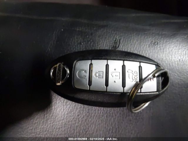 5N1AR2MM0FC662246 Nissan Pathfinder Sl