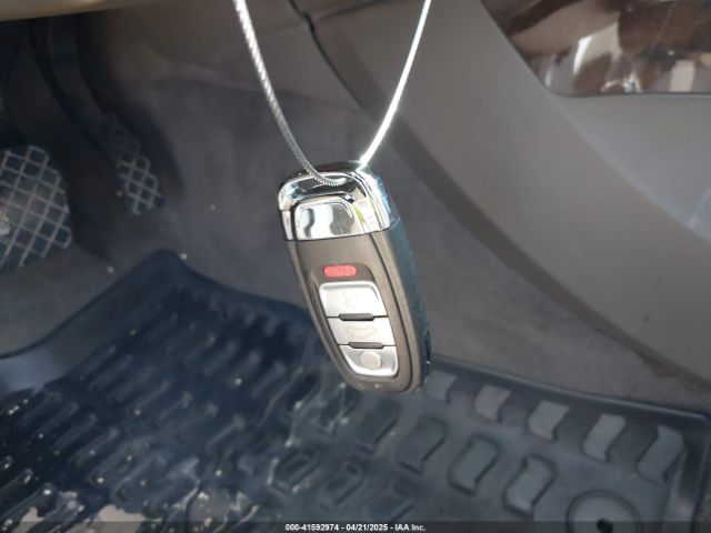 WA1CFAFPXEA080831 Audi Q5 2.0t Premium