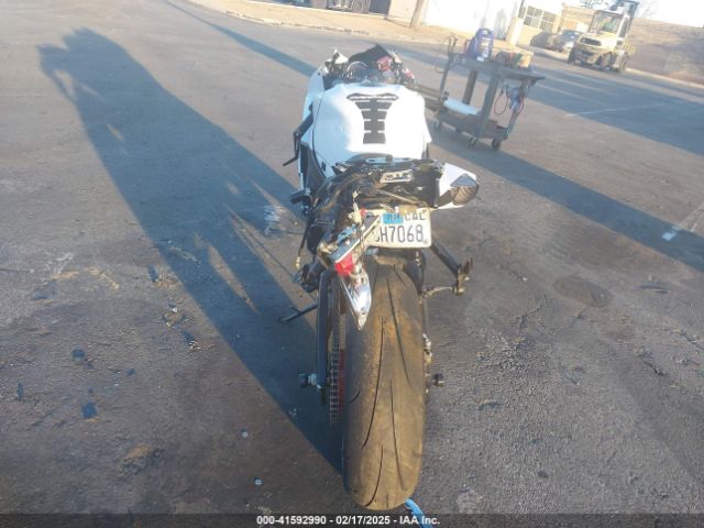 2017 SUZUKI GSX-R750 JS1GR7MA4H2102136 Photo 5