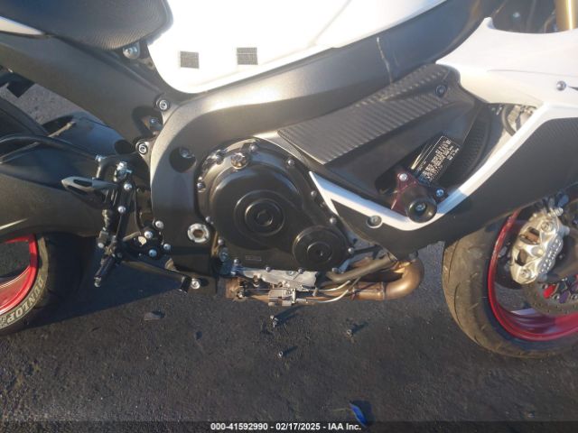 2017 SUZUKI GSX-R750 JS1GR7MA4H2102136 Photo 7