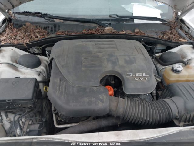 2011 CHRYSLER 300 2C3CA5CG3BH561263 Photo 9