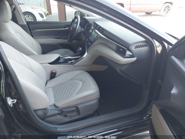 Toyota Camry 2020 4T1G11AK6LU982465 Image 18