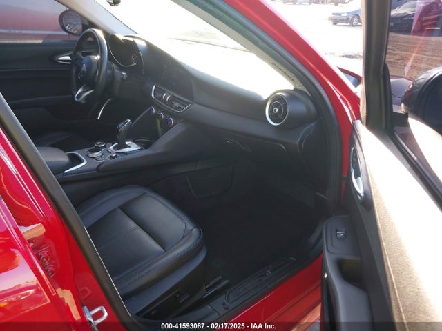 ZARFAMAN2L7636459 Alfa Romeo Giulia Rwd