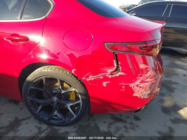 ZARFAMAN2L7636459 Alfa Romeo Giulia Rwd