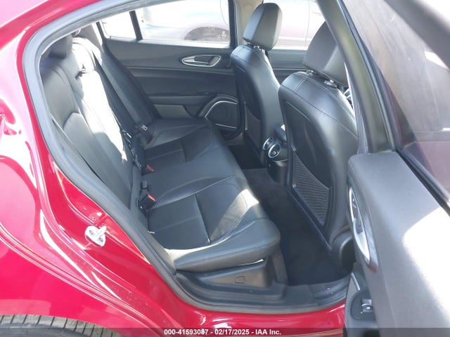 ZARFAMAN2L7636459 Alfa Romeo Giulia Rwd