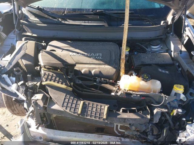 1C4PJLCB6KD176699 Jeep Cherokee Latitude Fwd