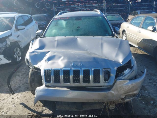 1C4PJLCB6KD176699 Jeep Cherokee Latitude Fwd